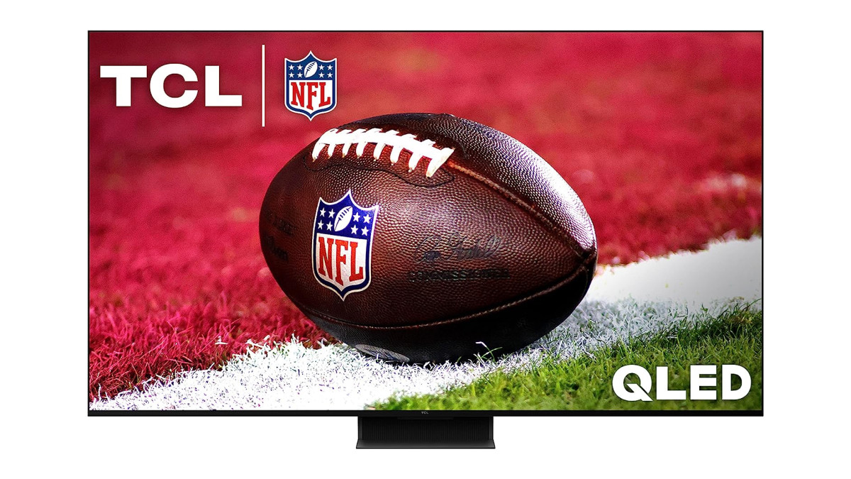 65-inch TCL QM8 QLED 4K TV
